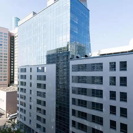 Center Palac Kultury Metro * Varşova