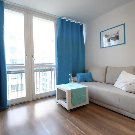 Center Palac Kultury Metro Varşova